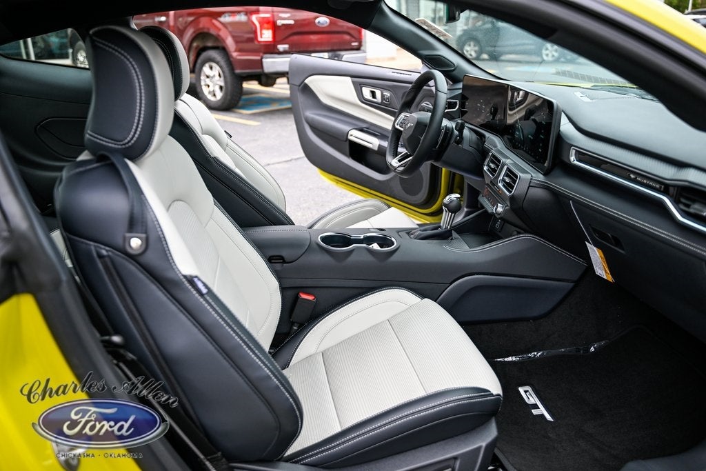 2025 Ford Mustang GT Premium