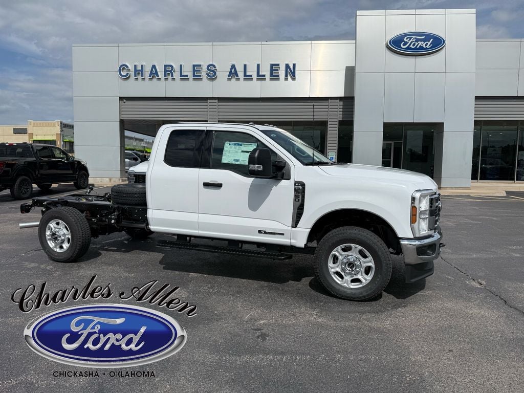 2026 Ford F-350SD XL 168 WB