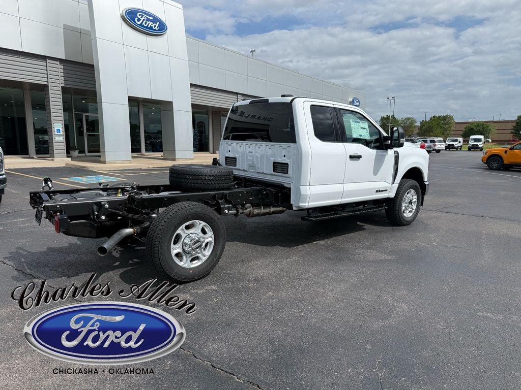 2026 Ford F-350SD XL 168 WB
