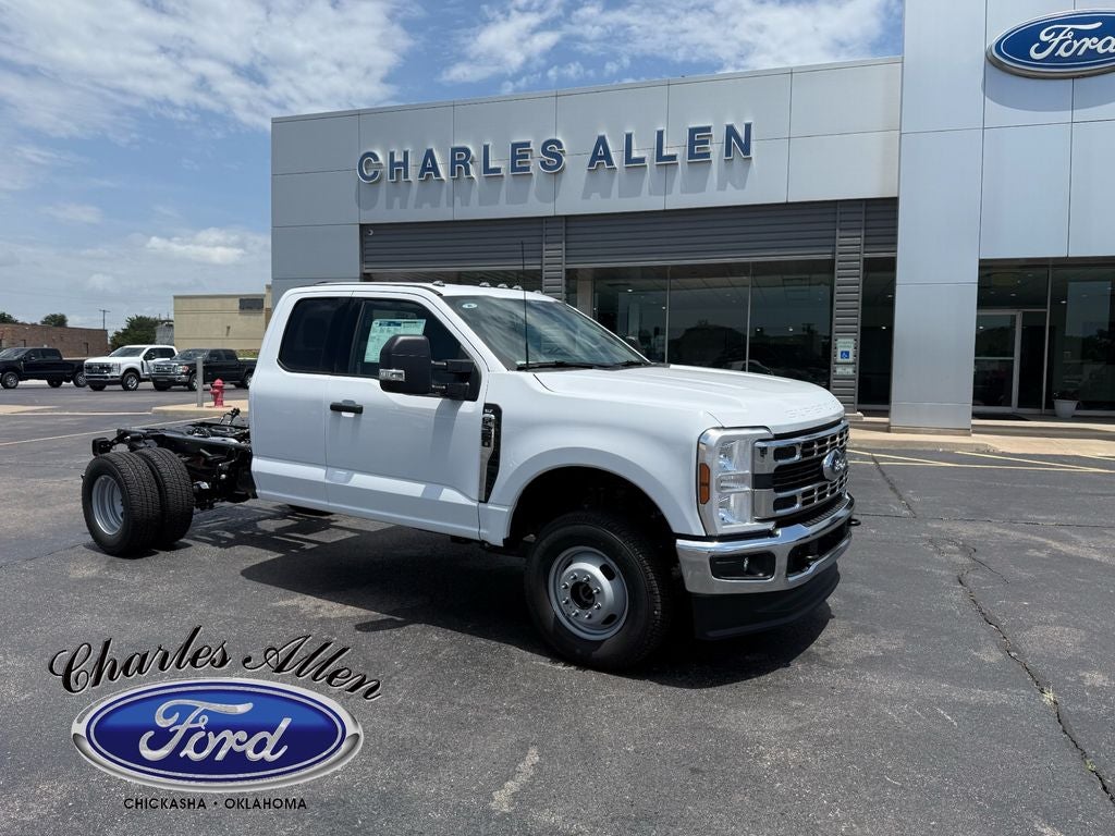 2026 Ford F-350SD XLT DRW