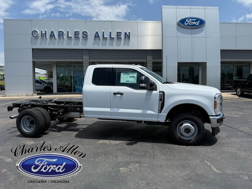 2026 Ford F-350SD XLT DRW