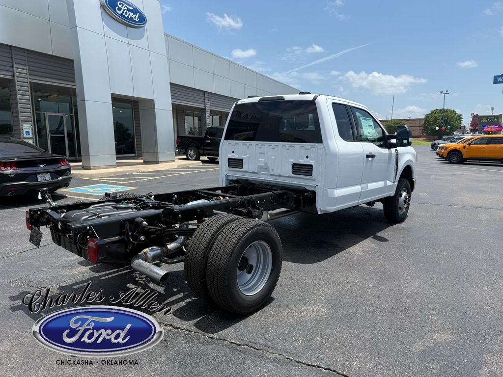 2026 Ford F-350SD XLT DRW
