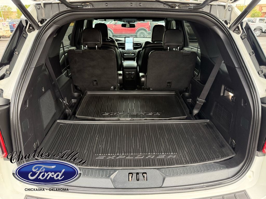 2020 Ford Explorer ST