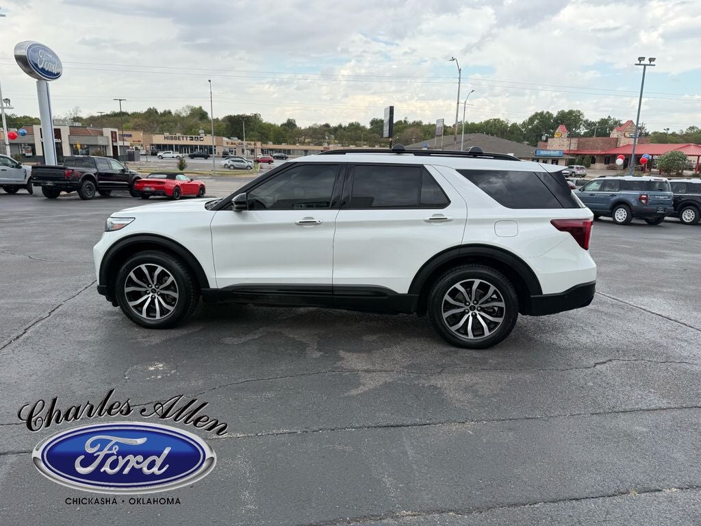 2020 Ford Explorer ST