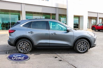 2025 Ford Escape Plug-In Hybrid Base