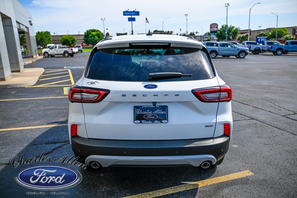 2025 Ford Escape Plug-In Hybrid Base
