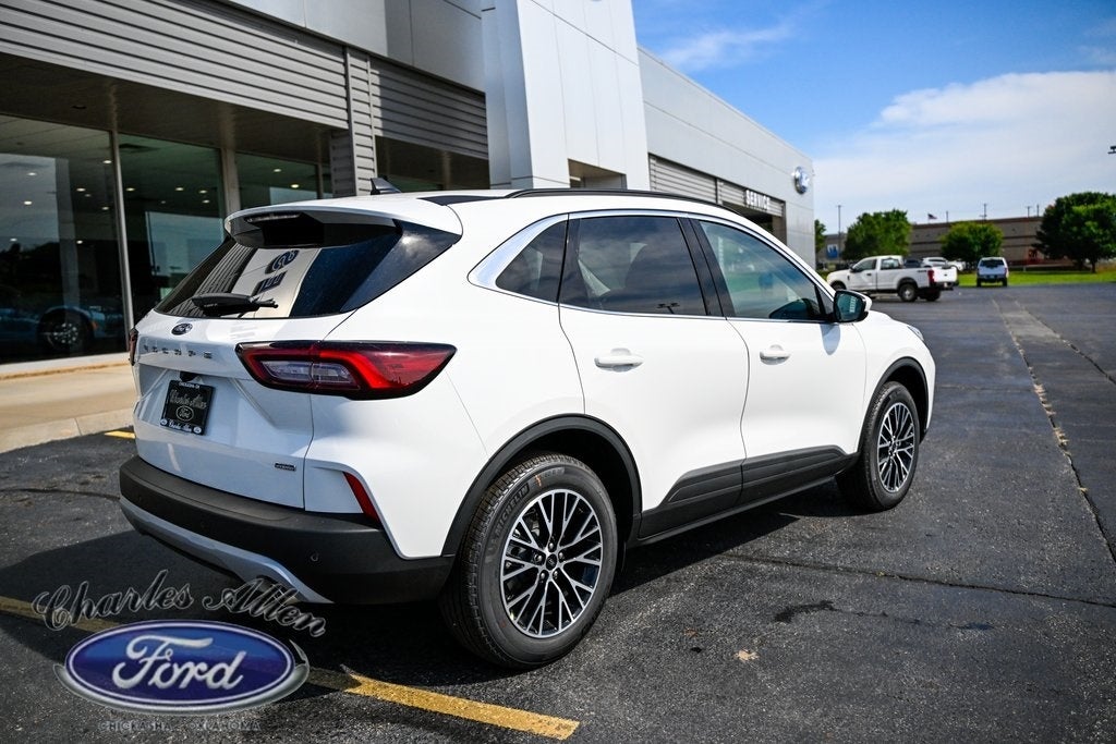 2025 Ford Escape Plug-In Hybrid Base