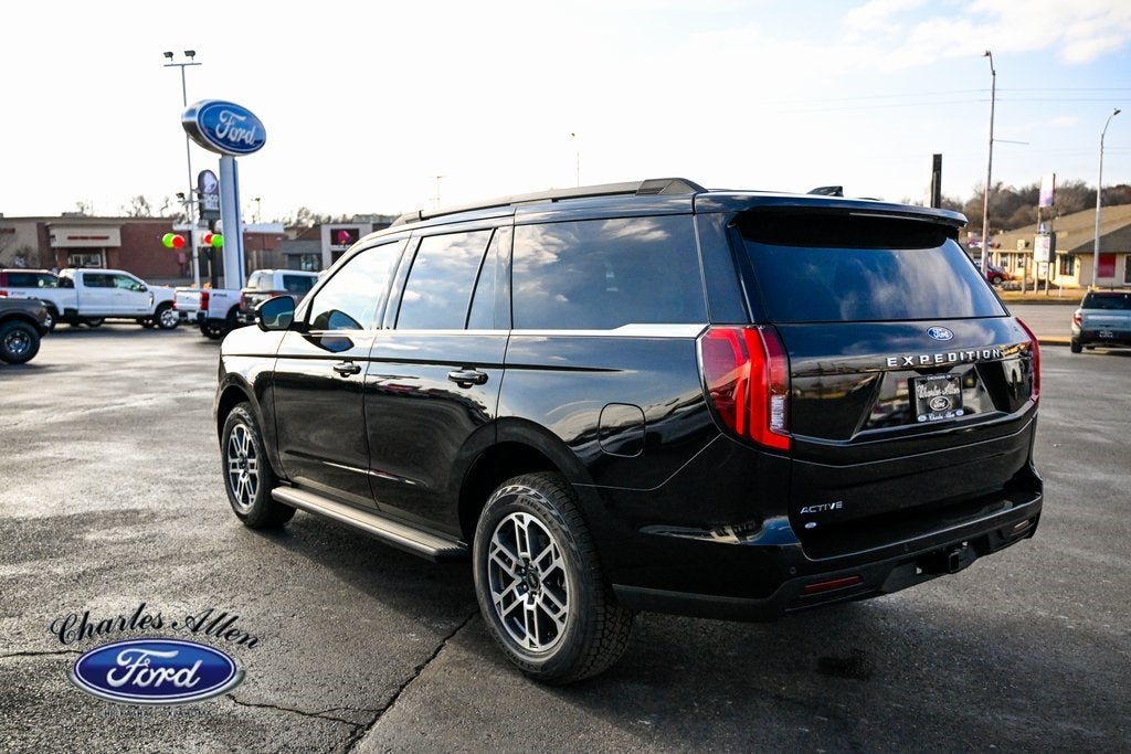 2025 Ford Expedition Active