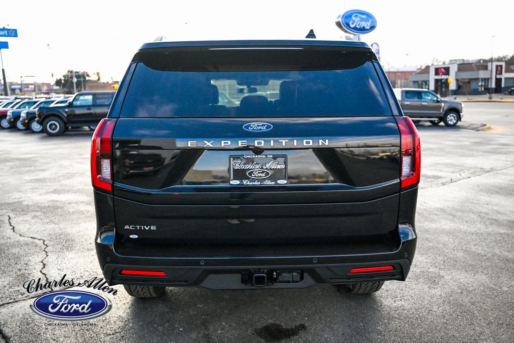 2025 Ford Expedition Active