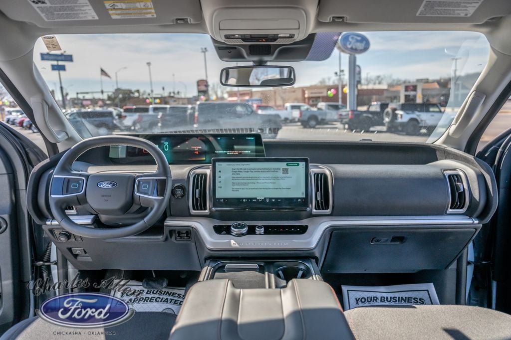 2025 Ford Expedition Active