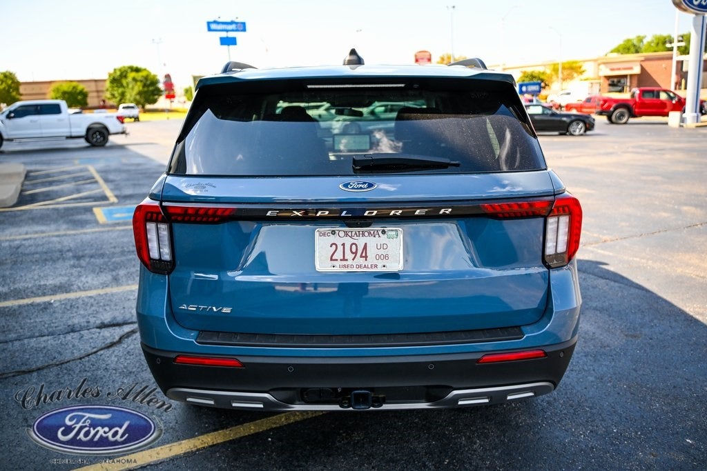2025 Ford Explorer Active