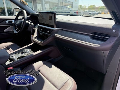 2027 Ford Explorer Platinum