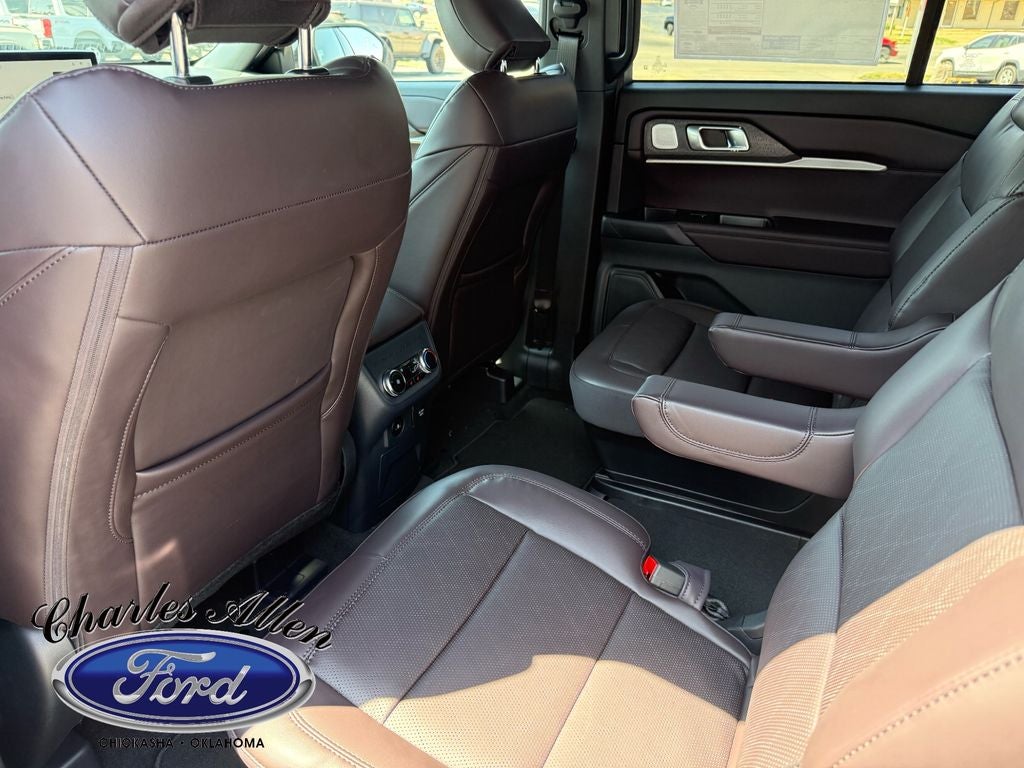 2027 Ford Explorer Platinum
