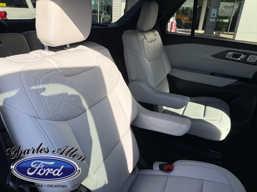 2027 Ford Explorer Platinum