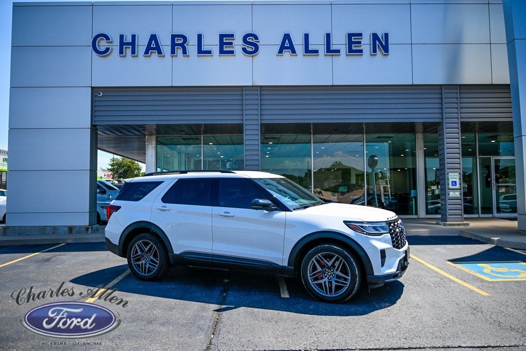 2025 Ford Explorer ST