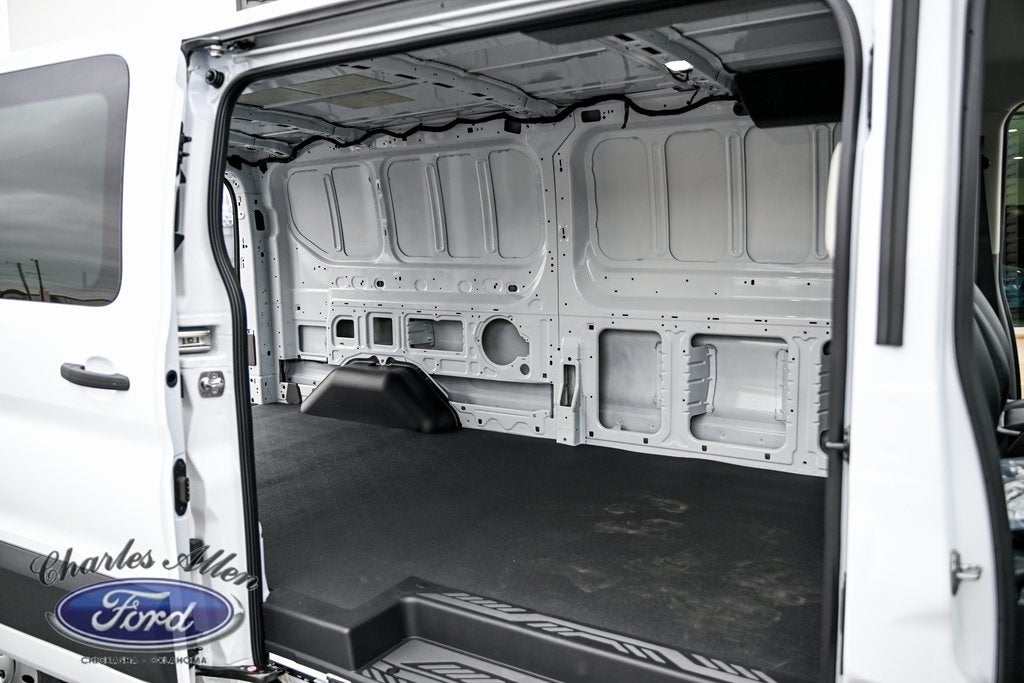 2025 Ford Transit-350 Base