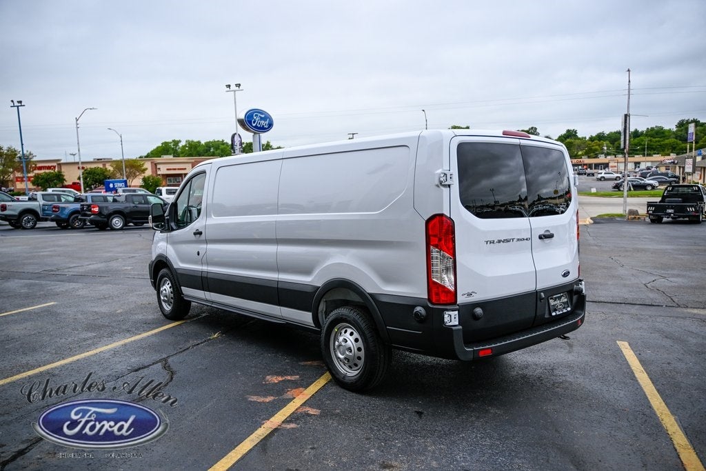 2025 Ford Transit-350 Base