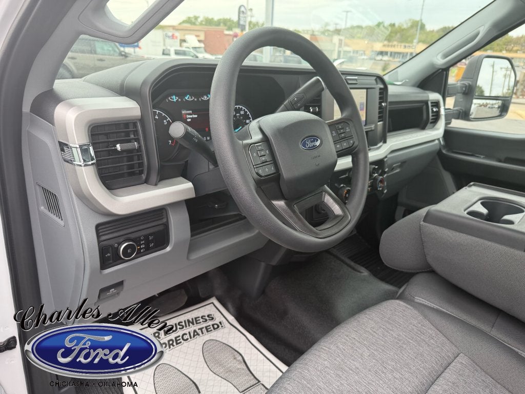 2027 Ford F-250SD XL