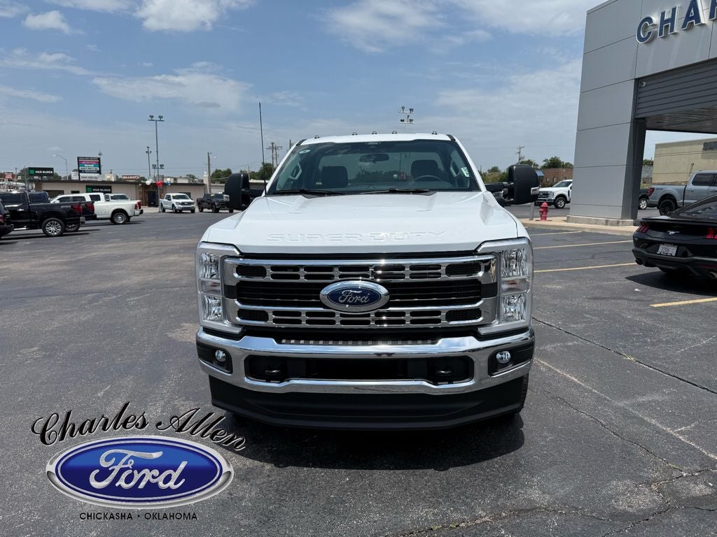 2026 Ford F-350SD XLT DRW