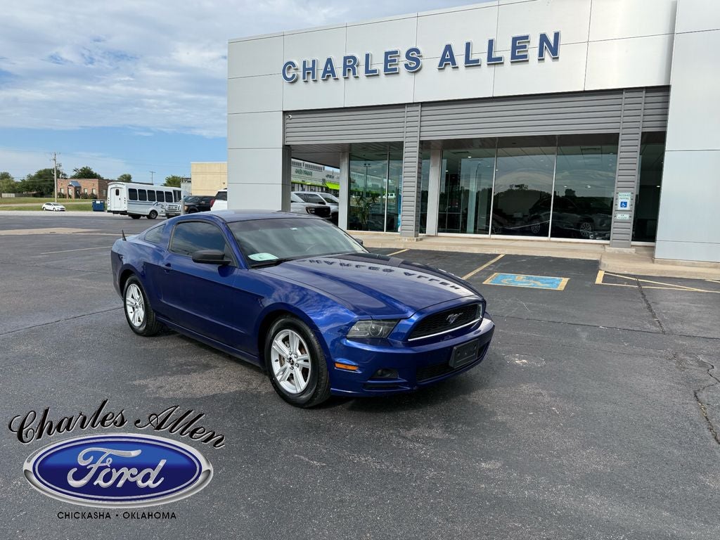 2013 Ford Mustang V6's photo