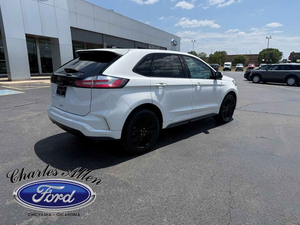 2023 Ford Edge ST Line