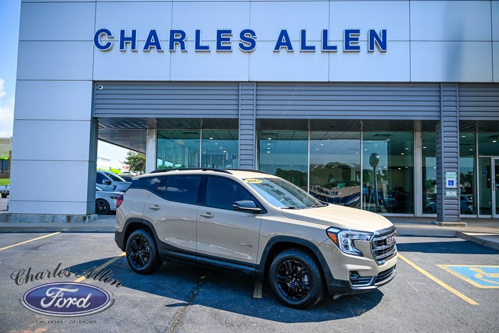 2023 GMC Terrain AT4