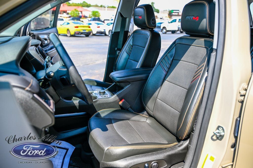 2023 GMC Terrain AT4