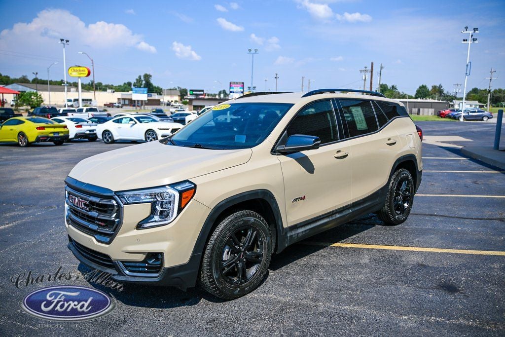 2023 GMC Terrain AT4