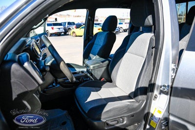 2022 Toyota Tacoma SR V6