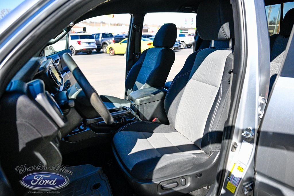 2022 Toyota Tacoma SR V6