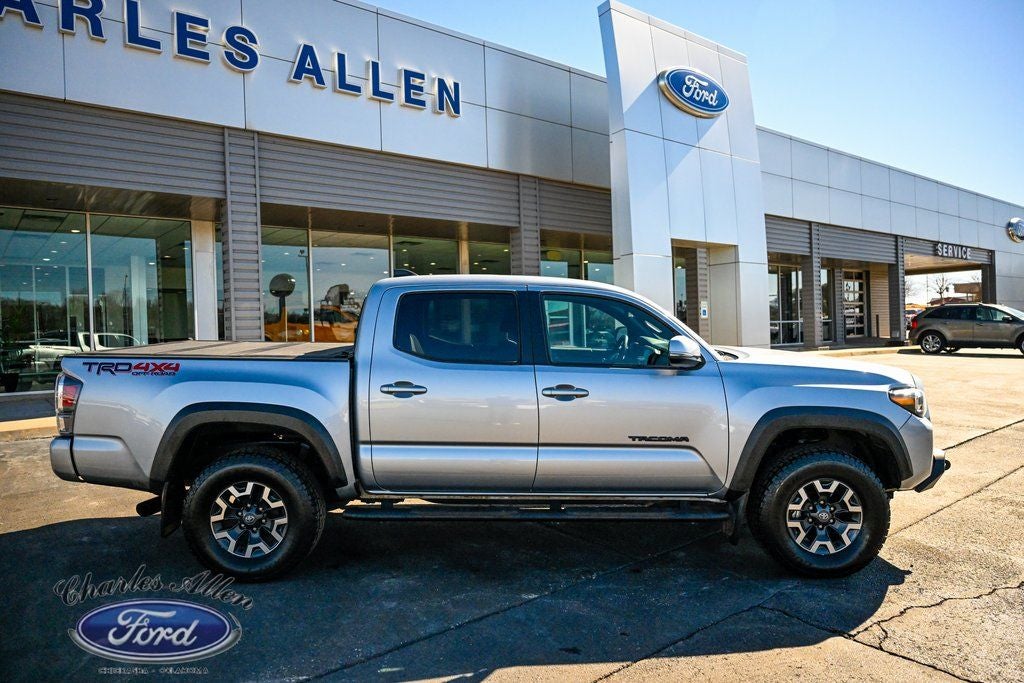 2022 Toyota Tacoma SR V6