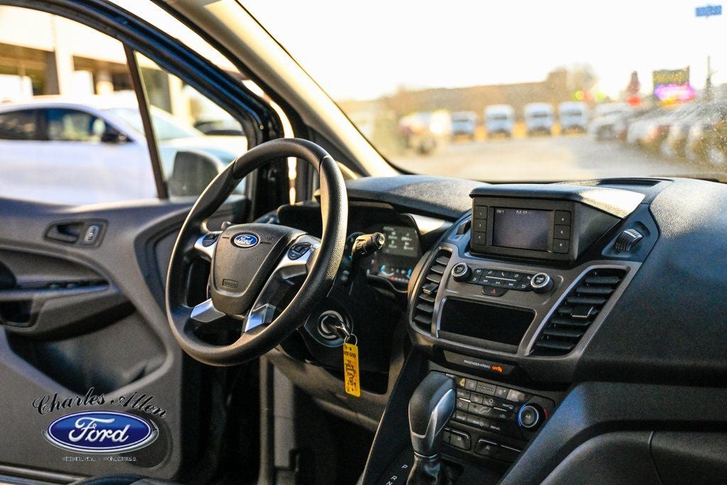 2022 Ford Transit Connect XL