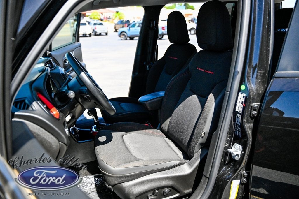 2022 Jeep Renegade Trailhawk