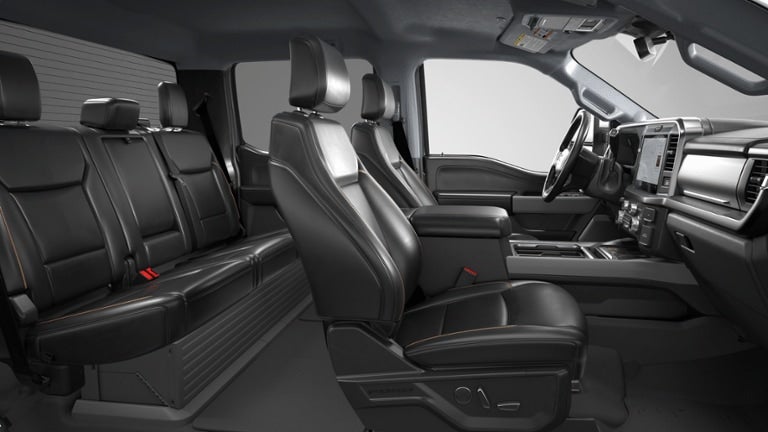 2026 Ford Super Duty F-350® Lariat®